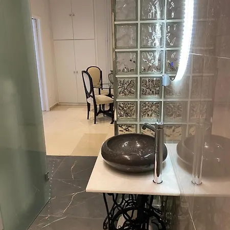 Marina Access Apartment *