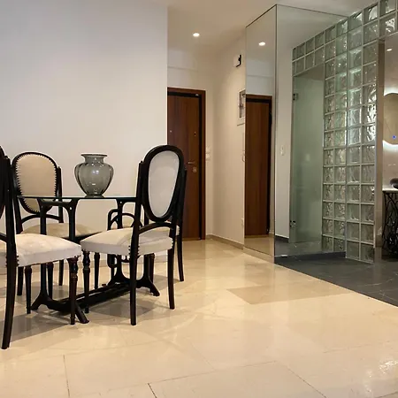 Apartment Marina Access